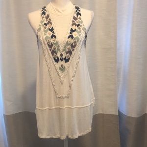 Free People cool 😎  top. Flash Sale 🔥